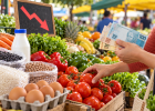 Salário voltou a comprar mais alimentos depois de 2023