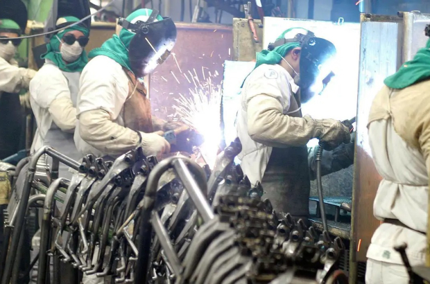 Pejotizaçao é a venda da força de trabalho sem garantias de direitos, alerta CNM