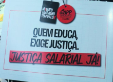 Nota da APP-Sindicato denuncia “o desprezo do governador Ratinho Jr. pela educação"