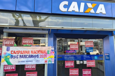 Em greve, trabalhadores da Caixa são convocados para assembleia nesta sexta-feira