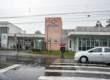 Após reforma, Pimentel terceiriza UPA Cajuru e ameaça servidores e atendimento