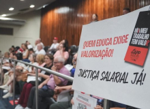 Paraná tem o 3º pior ritmo de investimento em educação do País